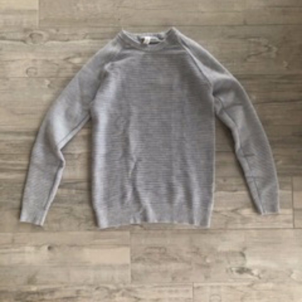 Lululemon Gray Striped Sweater Size 4.